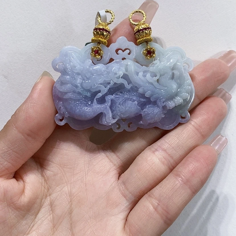 【闪购商品】翡翠未镶嵌颈饰