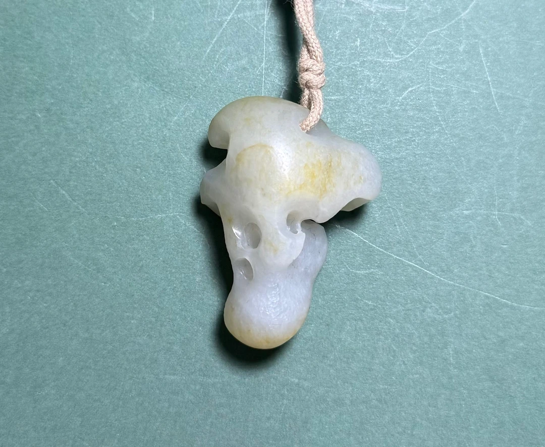 BYH1105-21新疆和田玉料白玉太湖石【杨鸿作品】