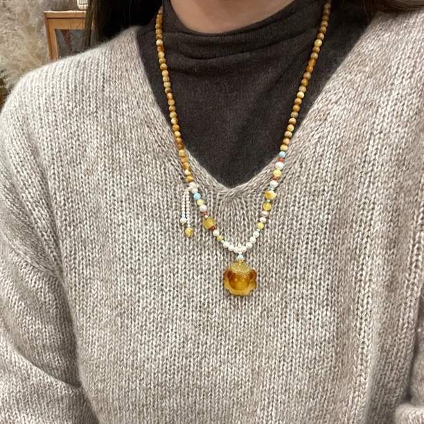 设计款原矿俄料蜜蜡太阳花珠链款