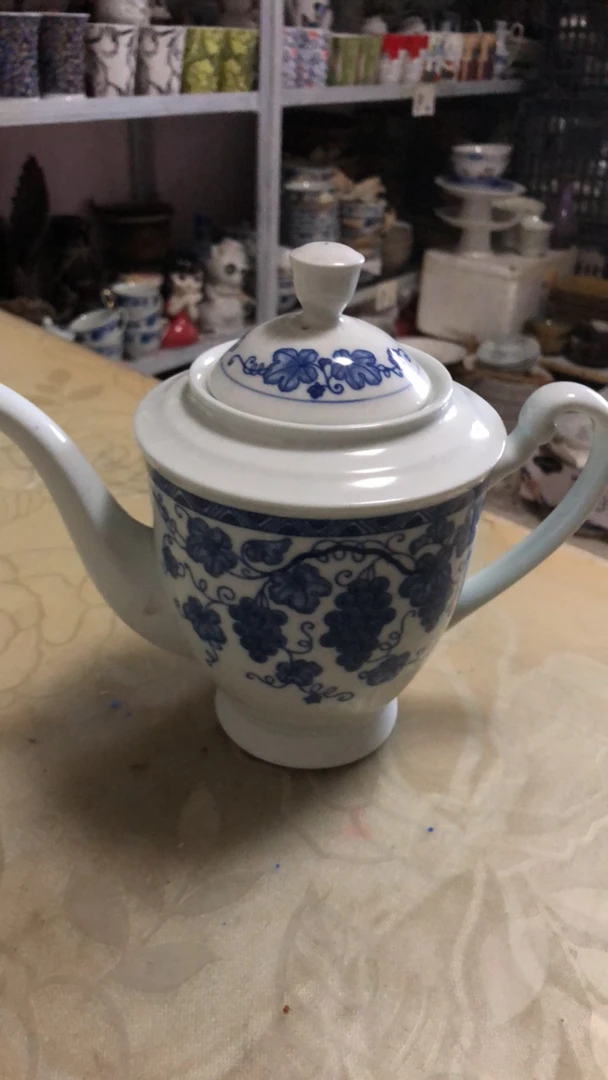 磁州窑茶金翡翠壶