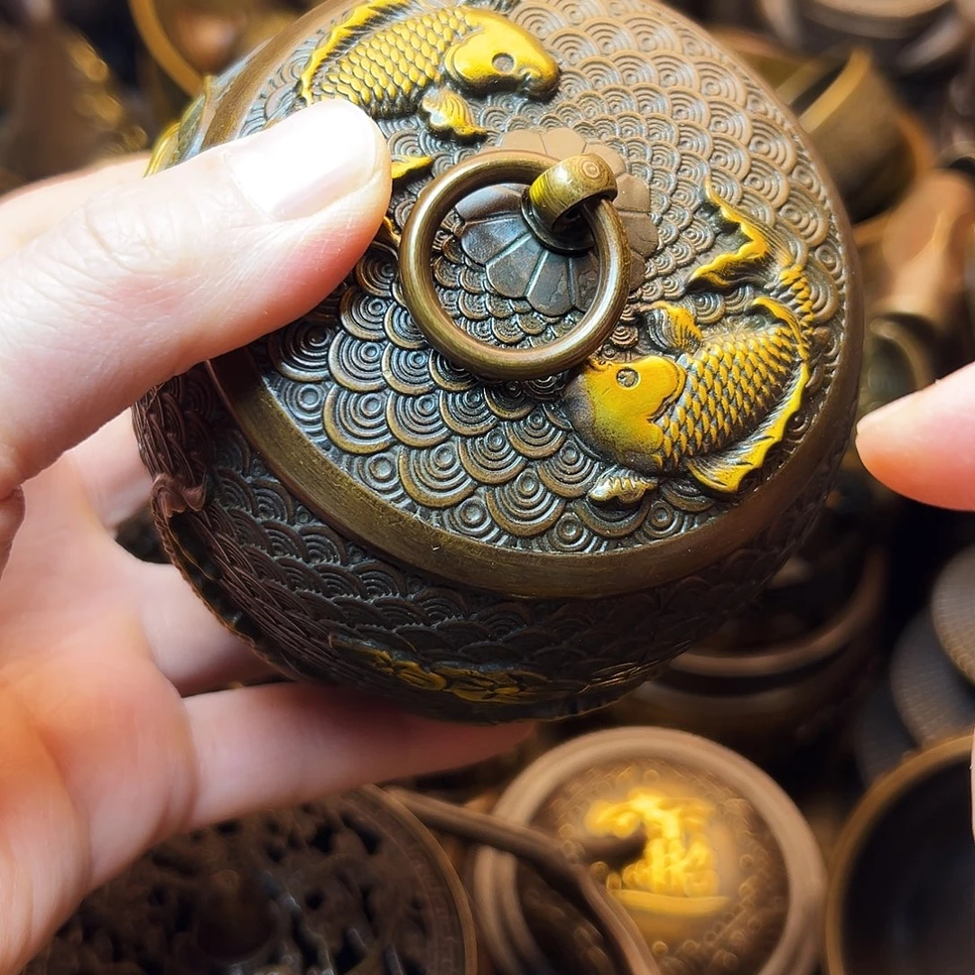 精美铜器工艺品等