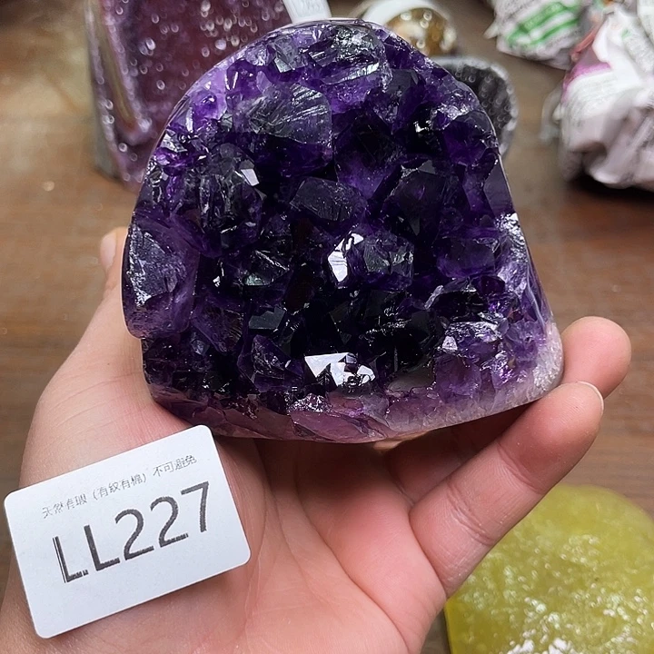 水晶未镶嵌大型摆件（非配饰）