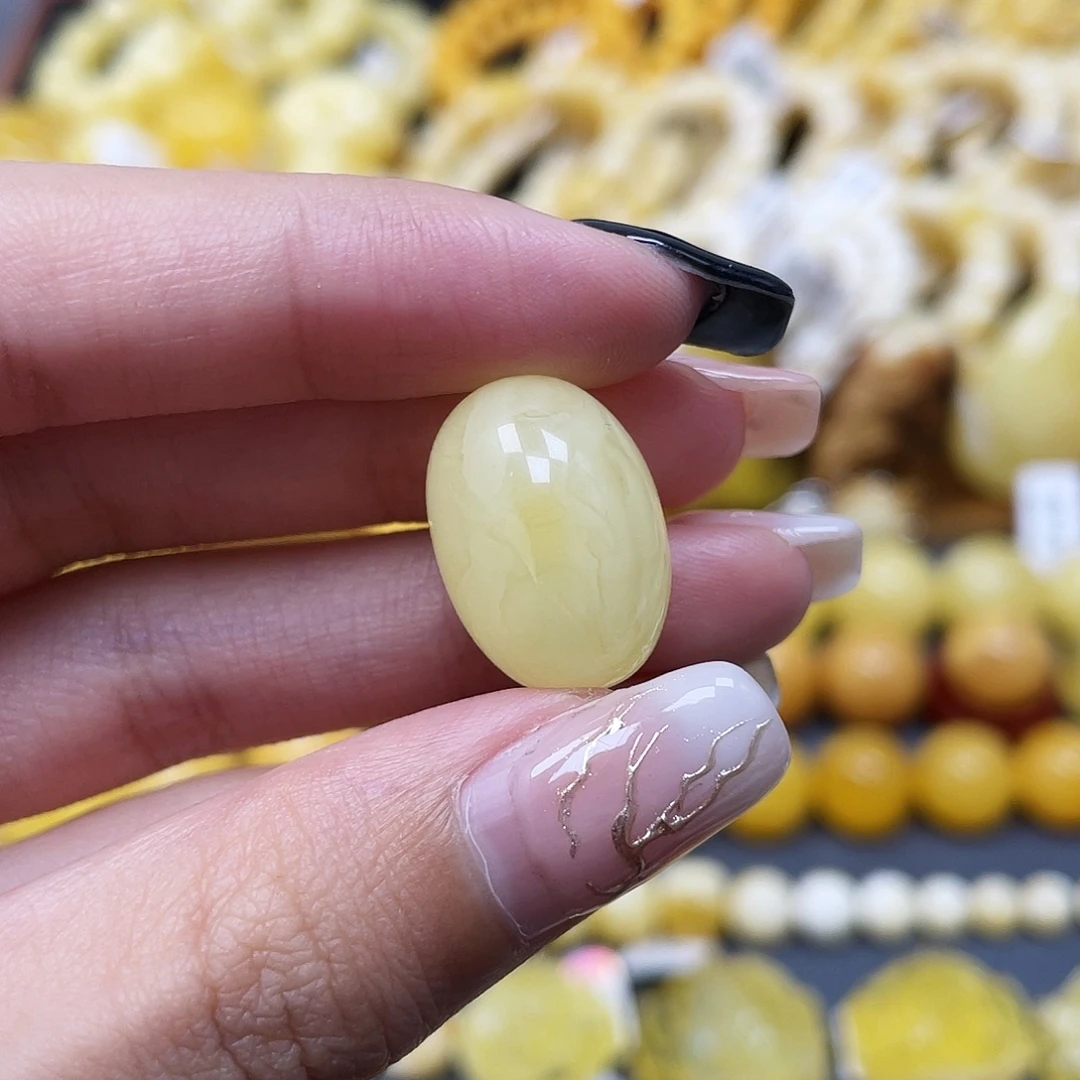 琥珀未镶嵌裸石19.8*14mm蜜蜡枣珠