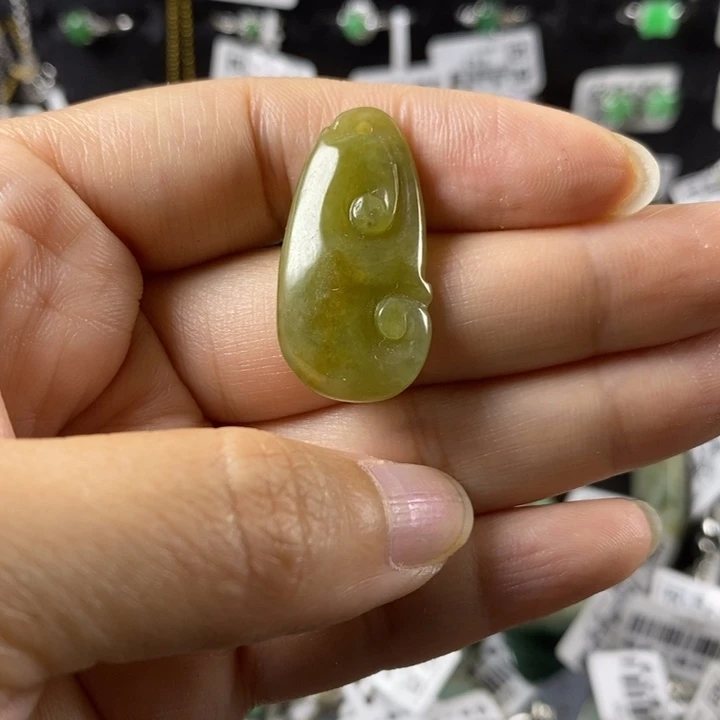 翡翠未镶嵌颈饰颈饰未镶嵌翡翠