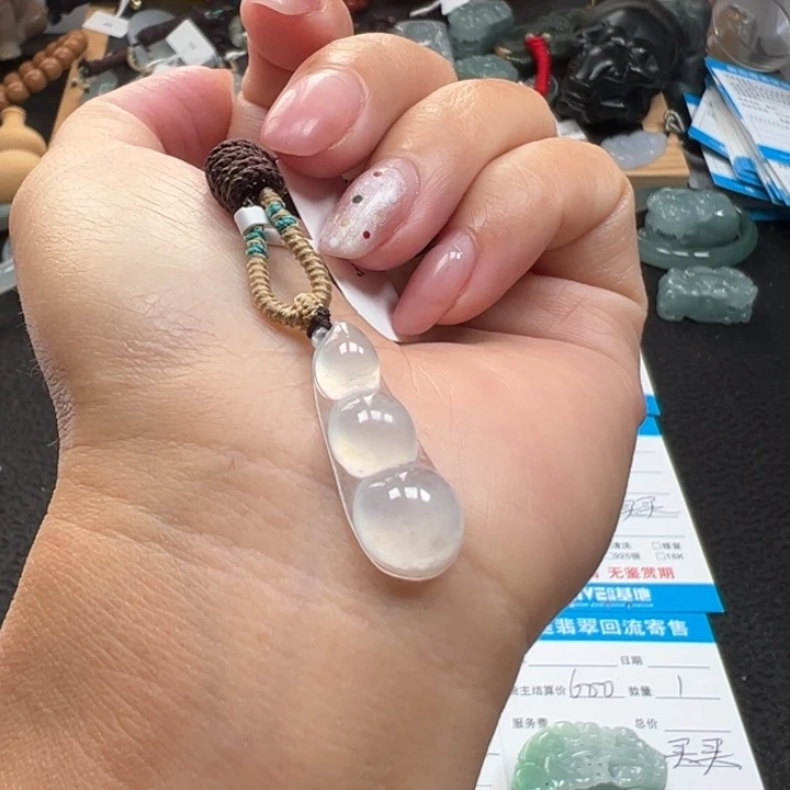 翡翠未镶嵌颈饰天然A货缅甸翡翠