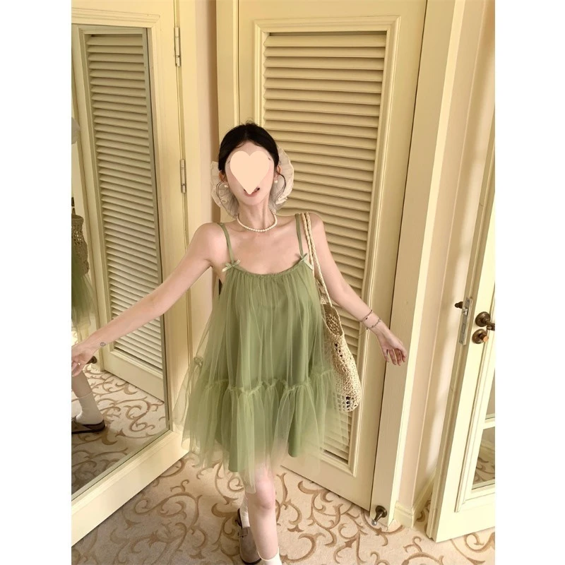 洋气衣服女全网最火裙子蝴蝶结蓝色吊带连衣裙女女生韩系ins衣服