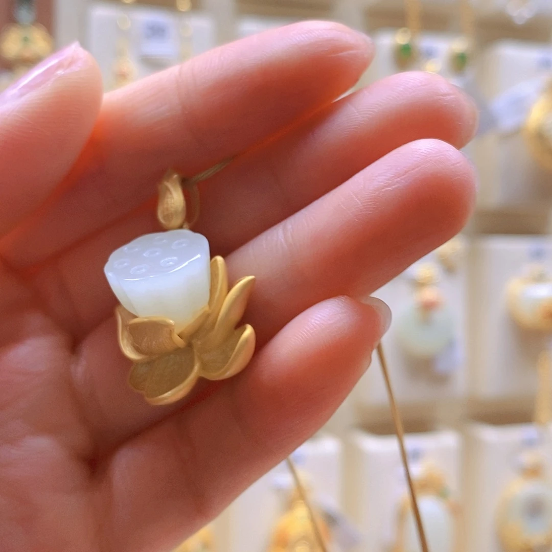 和田玉颈饰银S925镶嵌