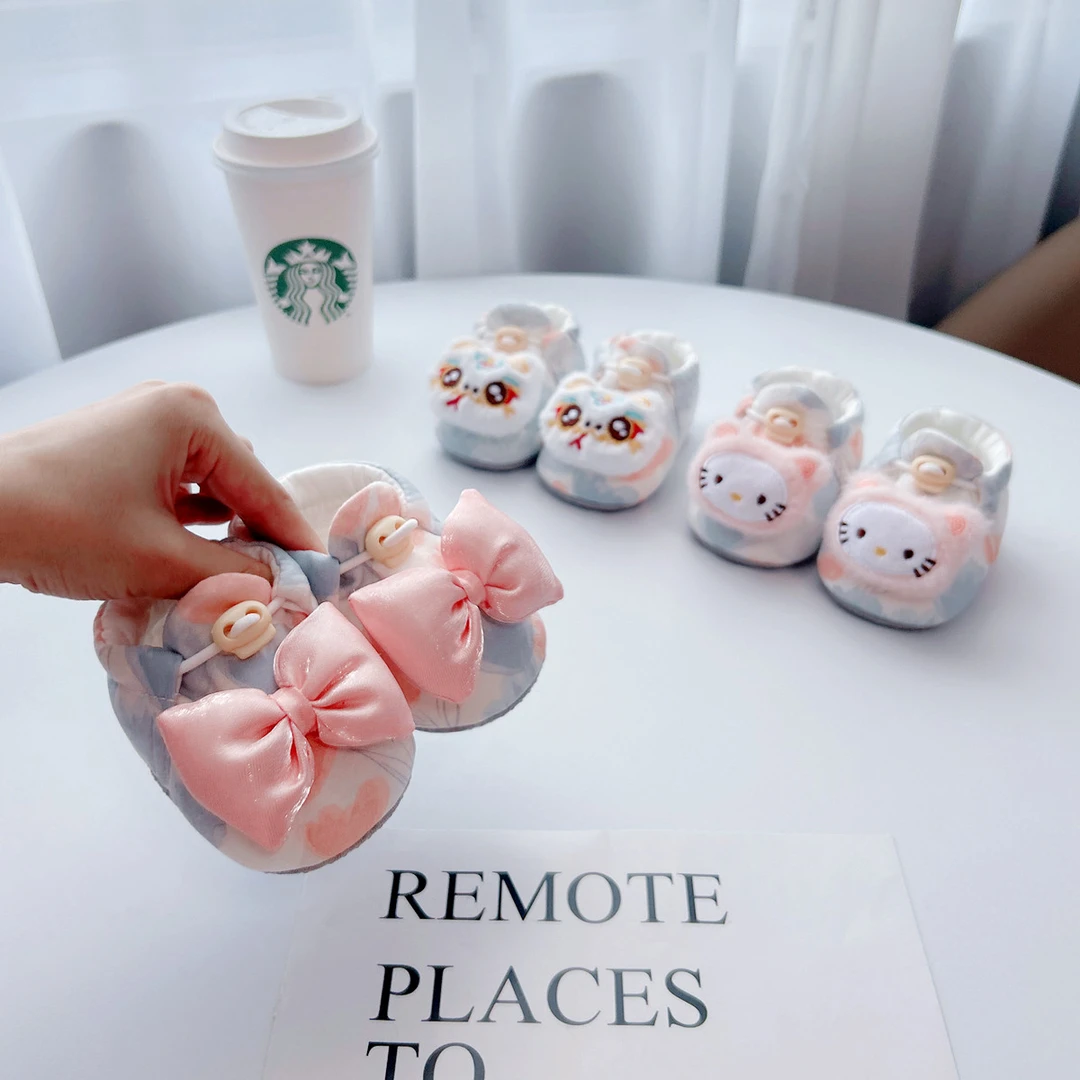 婴儿鞋子春秋女童0-6-12个月小月龄婴幼儿宝宝鞋不掉跟软底步前鞋