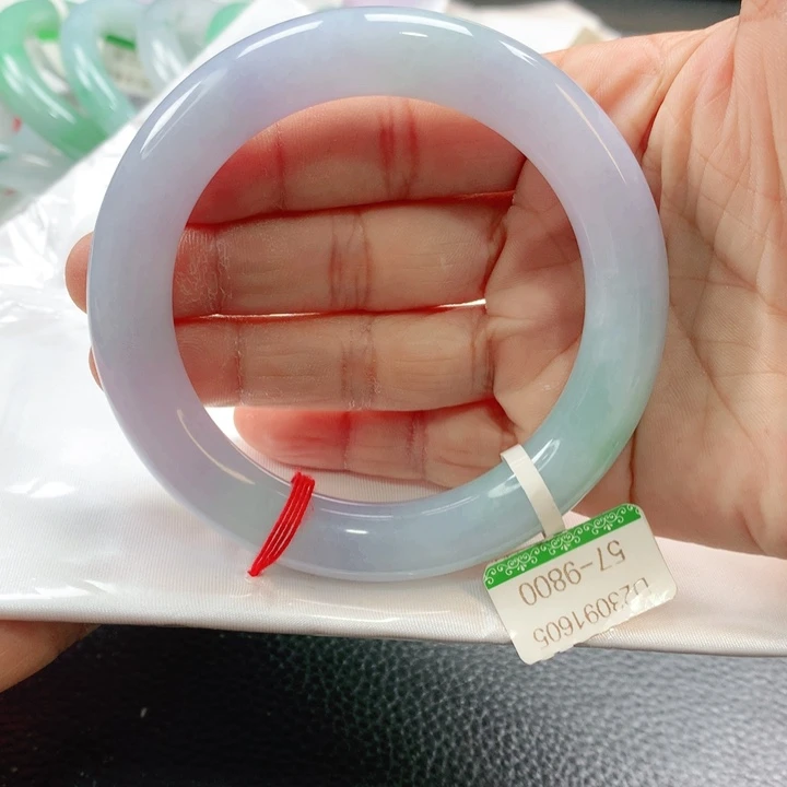 翡翠手镯未镶嵌57585758