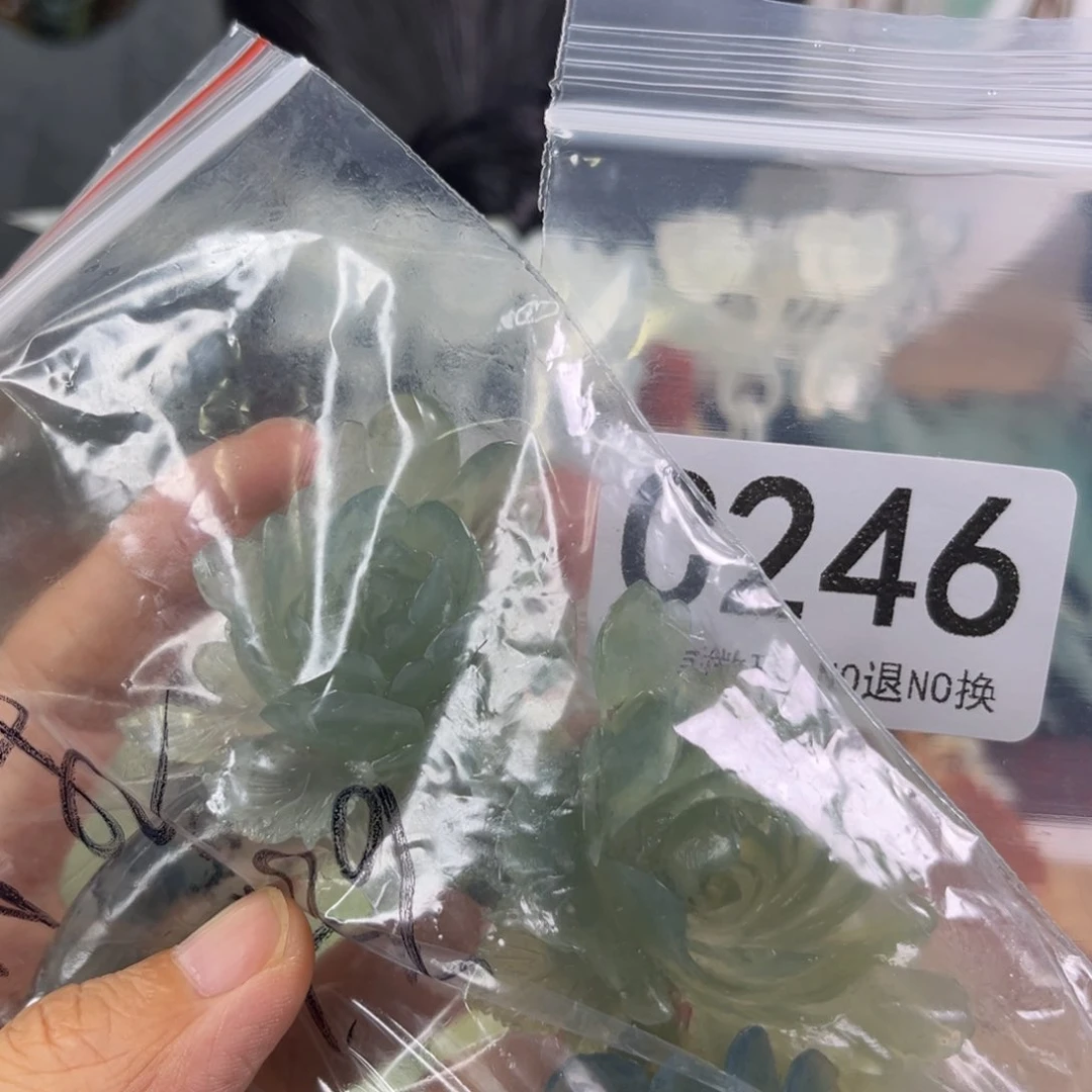 岫玉未镶嵌发饰羽**弦