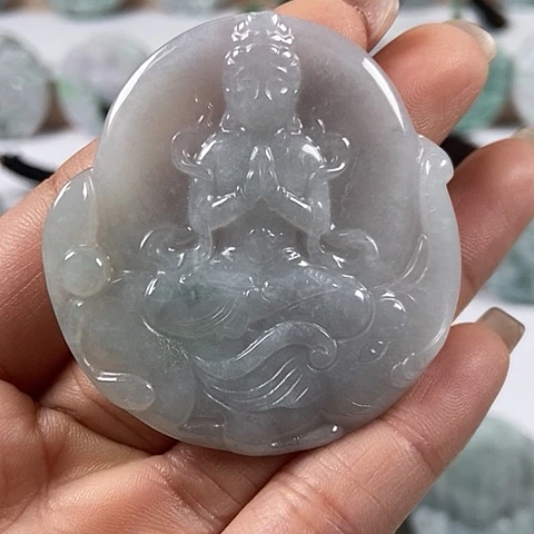 翡翠颈饰未镶嵌普贤菩萨福利