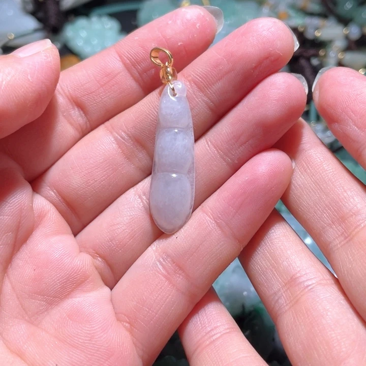 【闪购商品】翡翠颈饰未镶嵌用****5天然翡翠