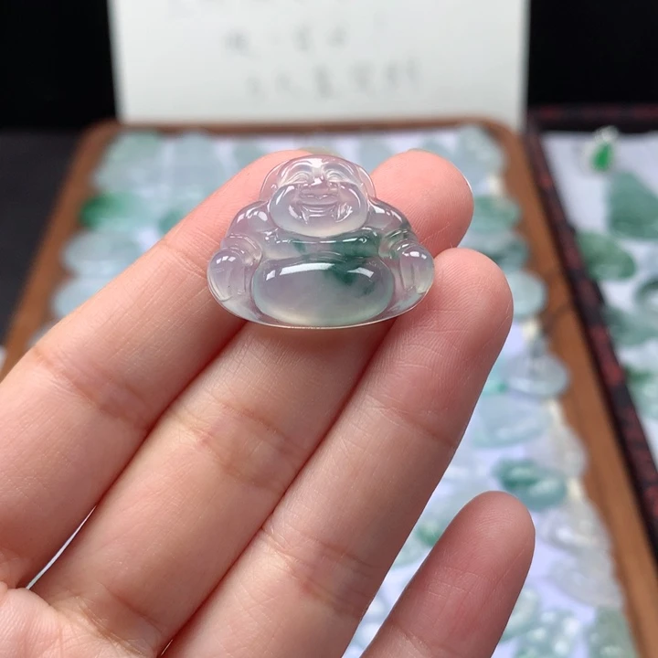 颈饰未镶嵌翡翠冰种飘花佛公