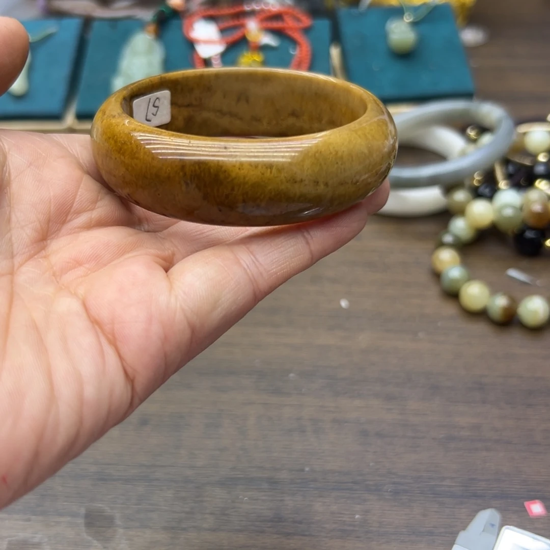 酥***妹玛瑙/玉髓未镶嵌手镯57.8圈围052