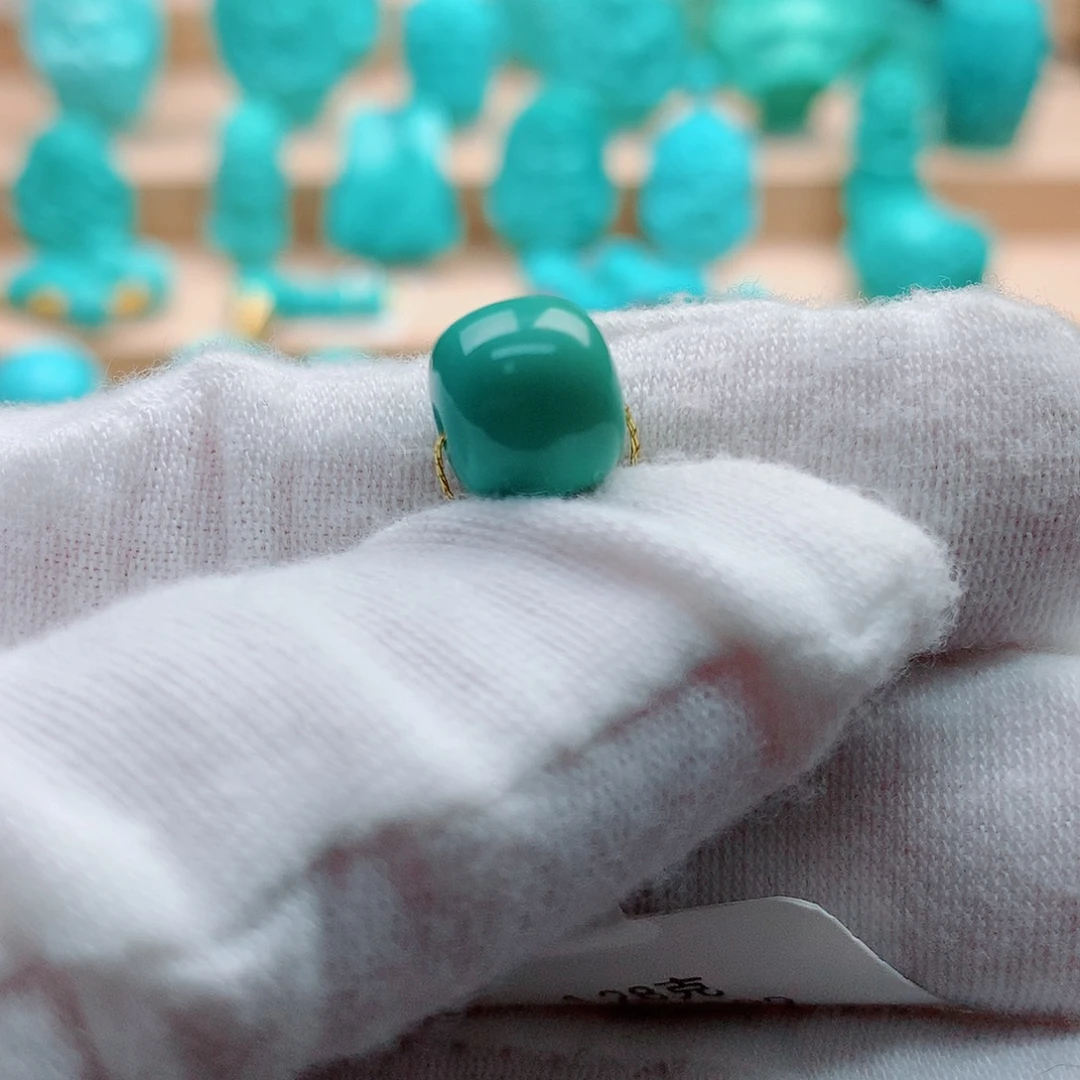 绿松石未镶嵌配饰