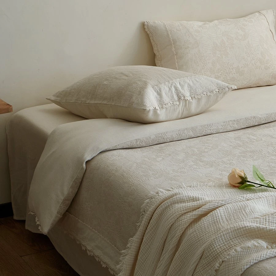 【三草两木-四季被】轻软过冬 一触即暖 棉麻贡缎提花加厚春秋被芯