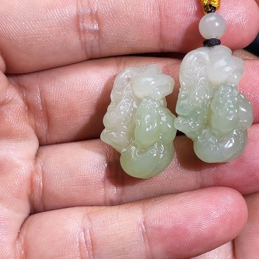 和田玉未镶嵌颈饰M***喵