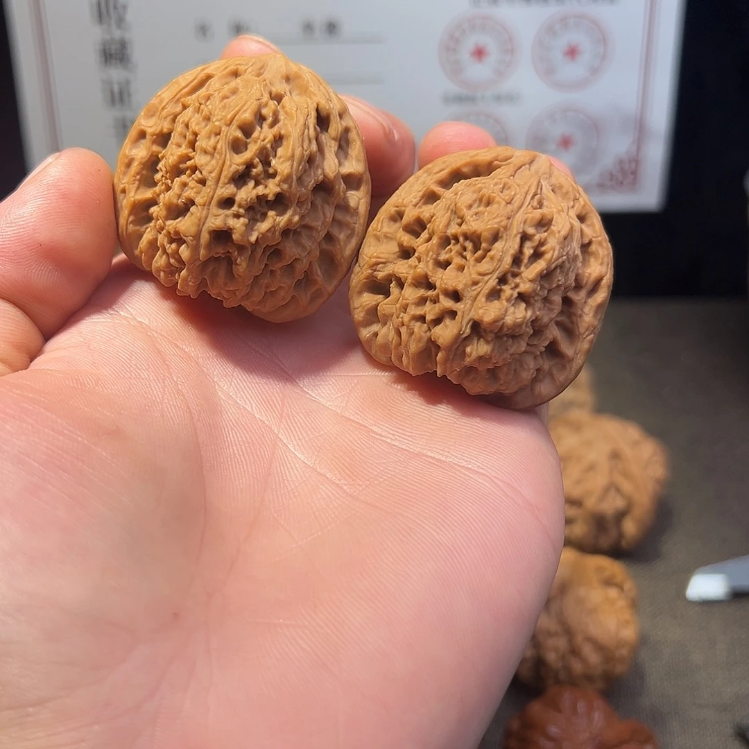 核桃全品南疆石 红皮