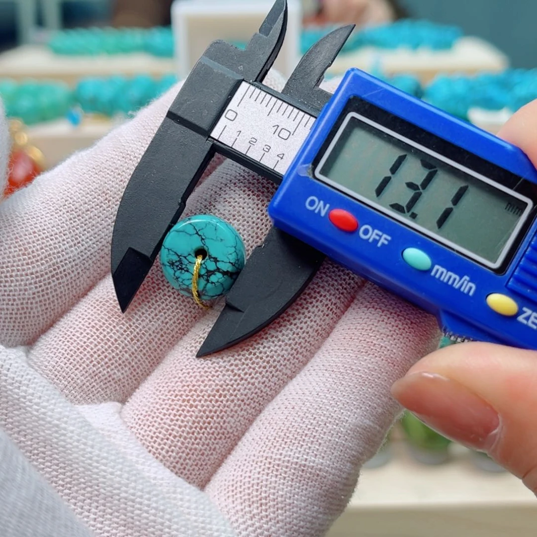 绿松石珠宝未镶嵌