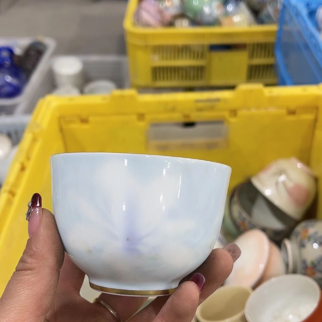 瓷片W****n你好意思么有时间和别人去