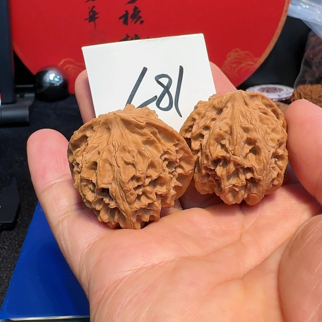 文玩核桃把件苹果园狮子头4 0