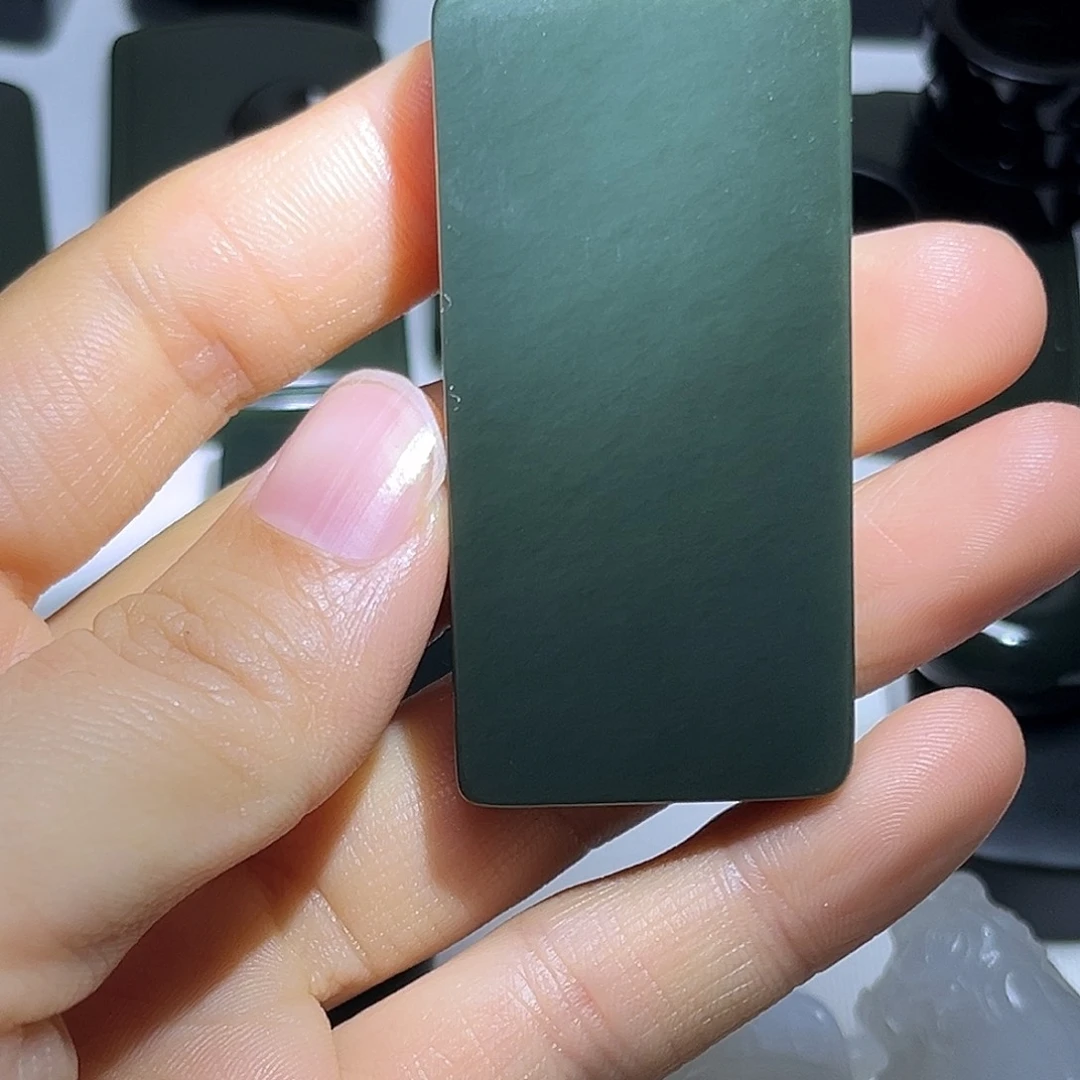 和田玉（青玉）未镶嵌颈饰