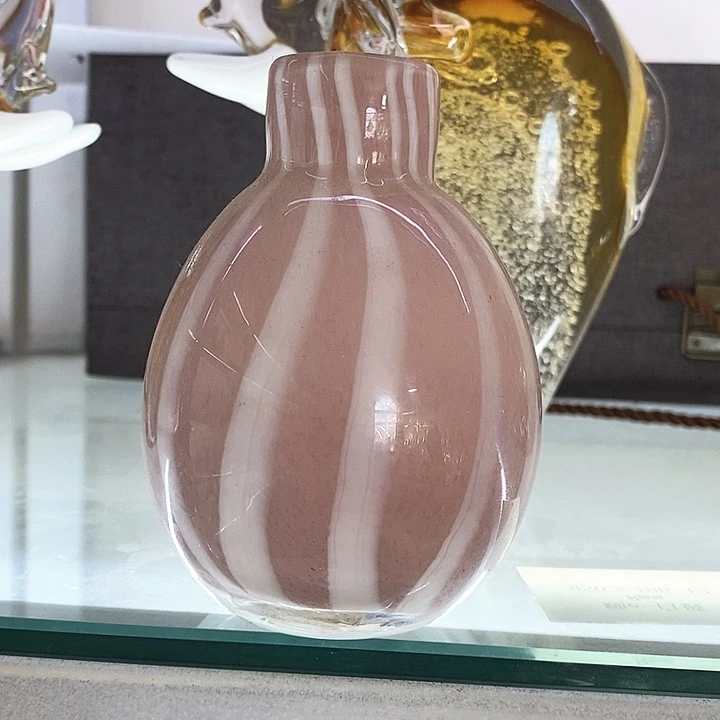 花瓶高13厘米口径6厘米