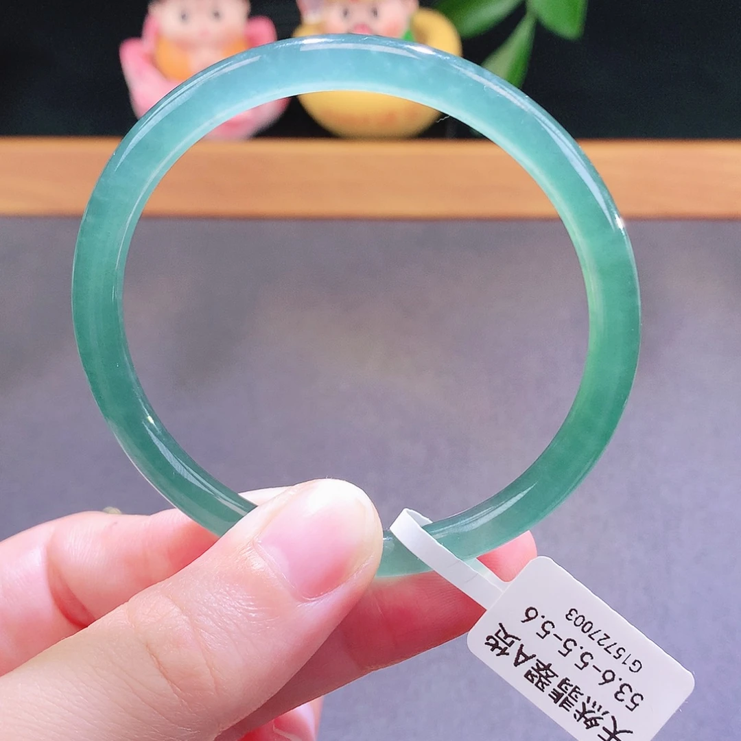 翡翠未镶嵌手镯天然翡翠