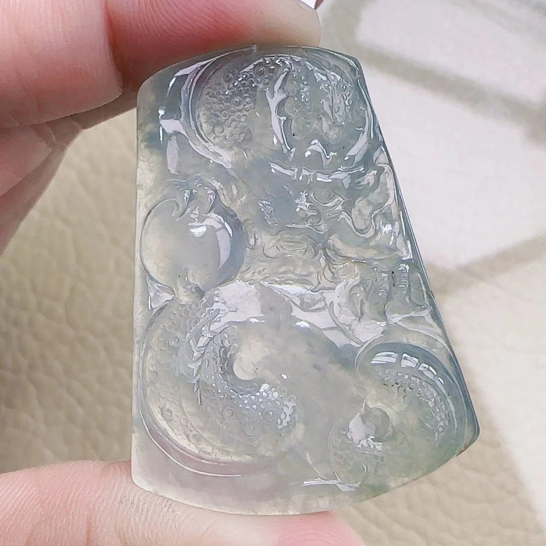 【闪购商品】翡翠未镶嵌颈饰