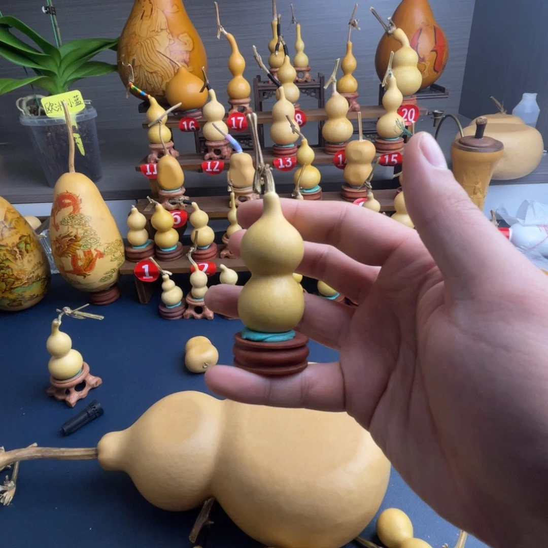 勇***大叶紫檀（黑酸枝木类）