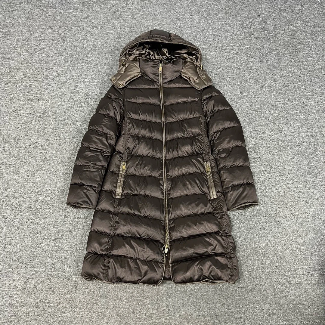 99新 AMIPARIS Burberry 长款羽绒服 xs码