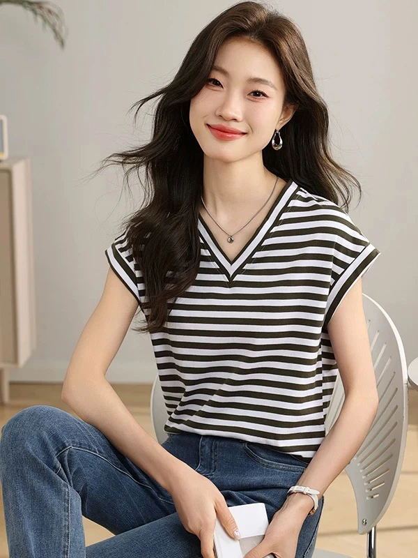 CS054设计感撞色条纹短袖夏季新款小个子半袖T恤时尚v领上衣