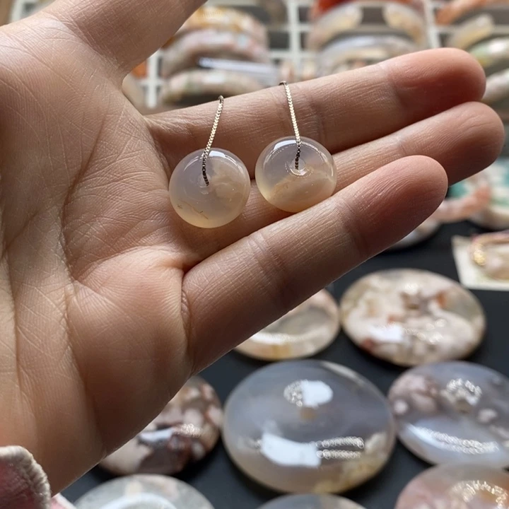 玛瑙/玉髓银S925镀金镶嵌耳钉