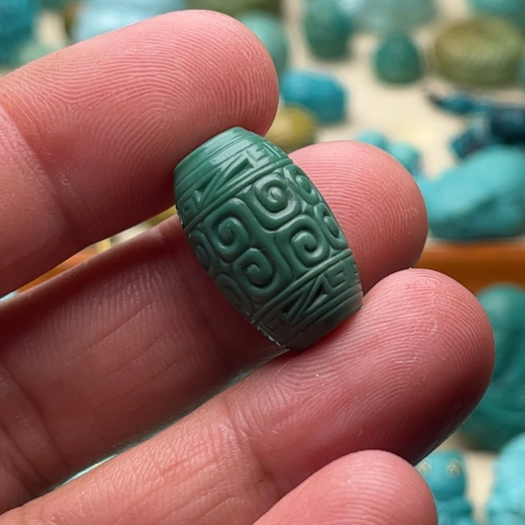 绿松石雕刻未镶嵌