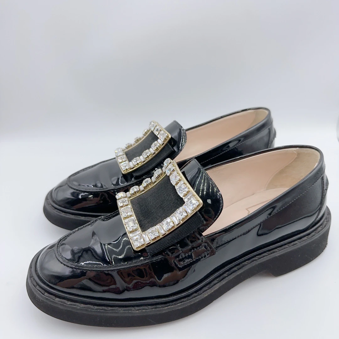 95新 Roger Vivier/罗杰·维威耶 Rv/39.5码/黑色钻扣乐福鞋/01632