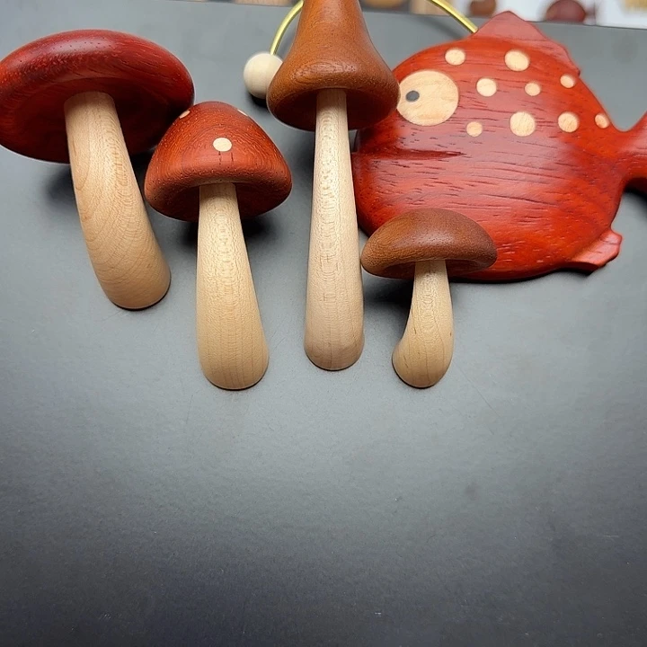 木蘑菇小鱼冰箱贴