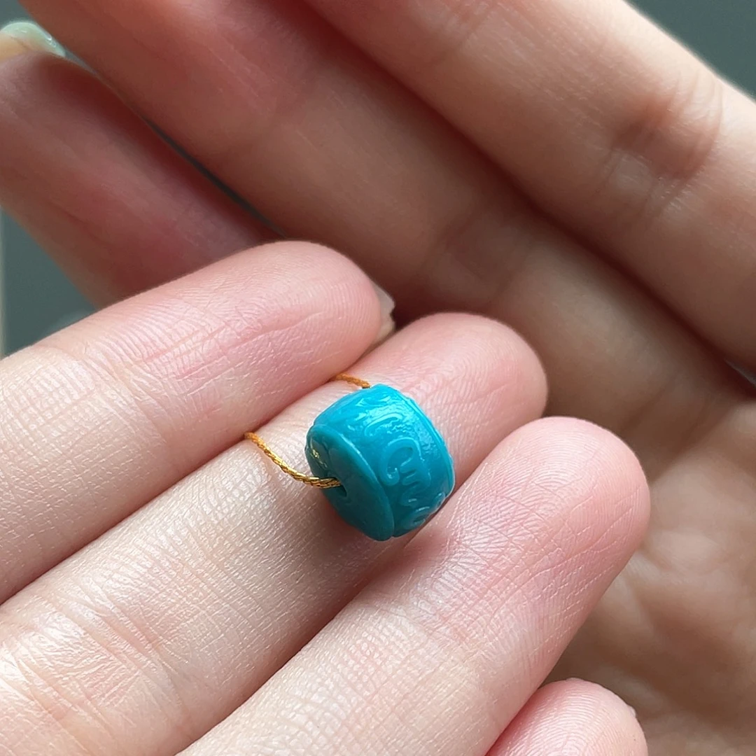 绿松石未镶嵌颈饰