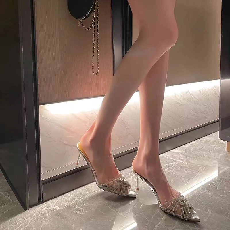 尖头水钻透明凉鞋2025春夏新款凉拖水晶细跟高跟鞋女出游百搭鞋子