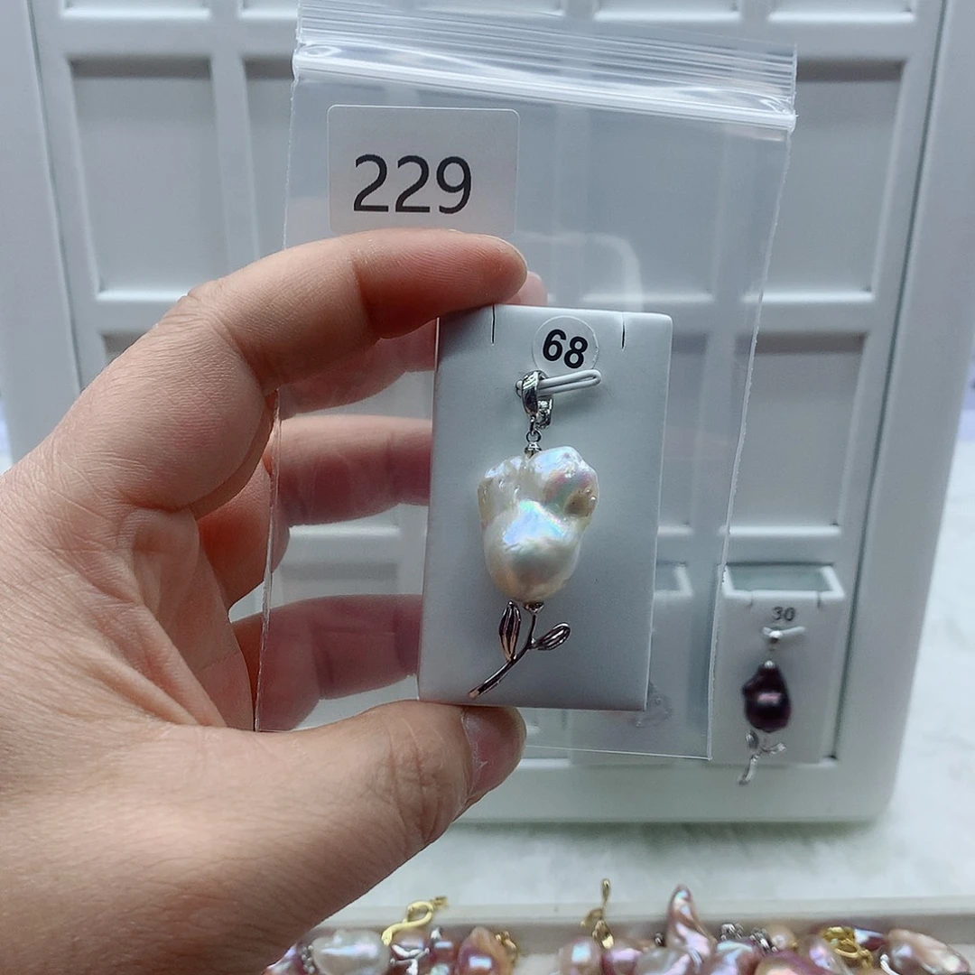 合金淡水珍珠吊坠(不含链)