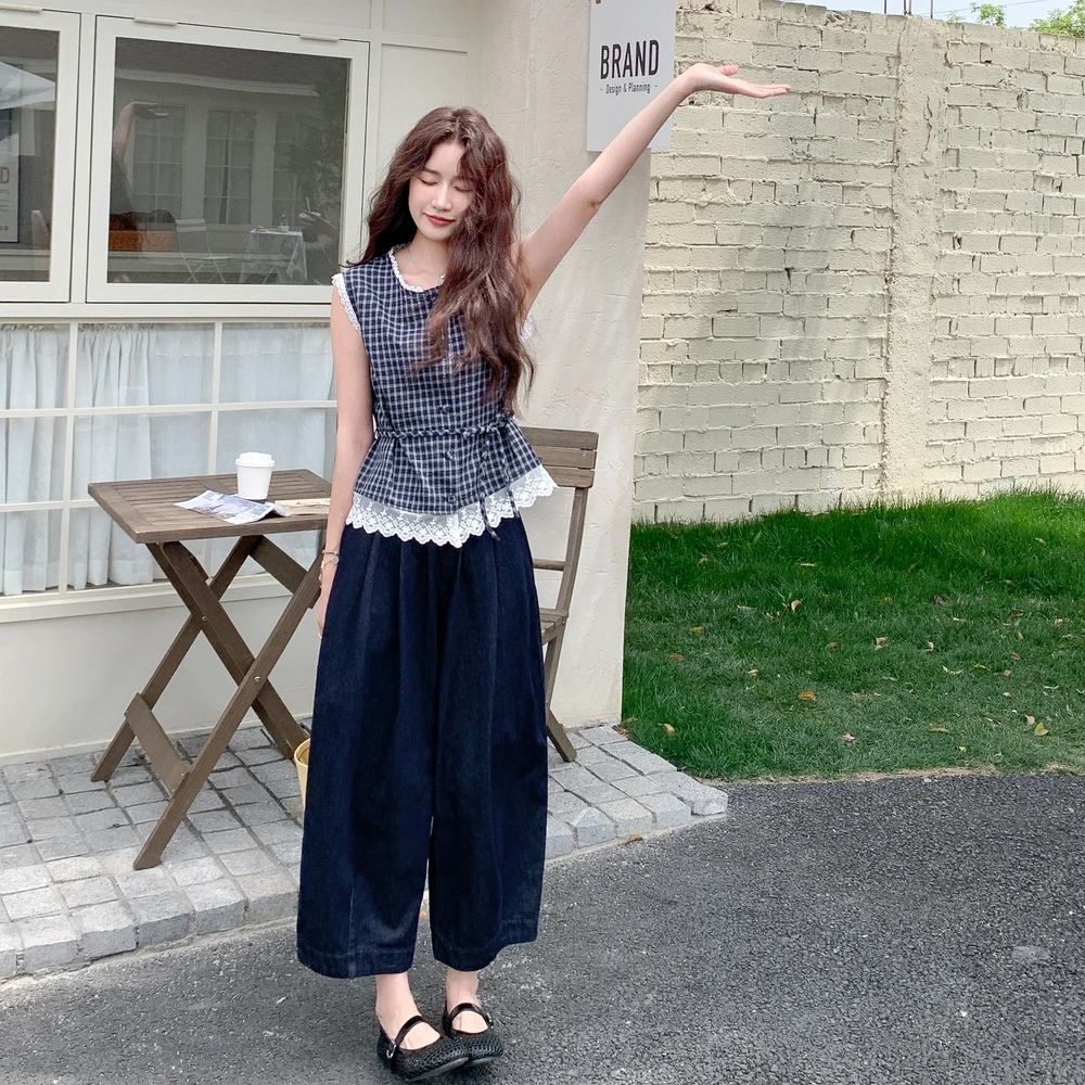 两件套2025夏季韩版蕾丝花边拼接无袖格子上衣休闲阔腿裤套装女