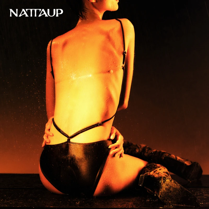 【新品】 NATTAUP V系列女士大露背连体泳衣性感显瘦度假沙滩温泉