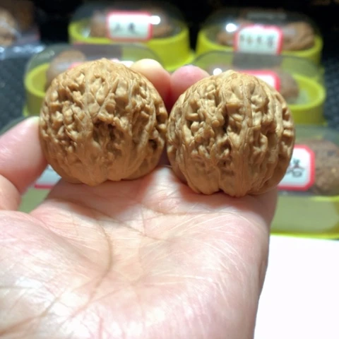 吊坠文玩核桃皇家正圆