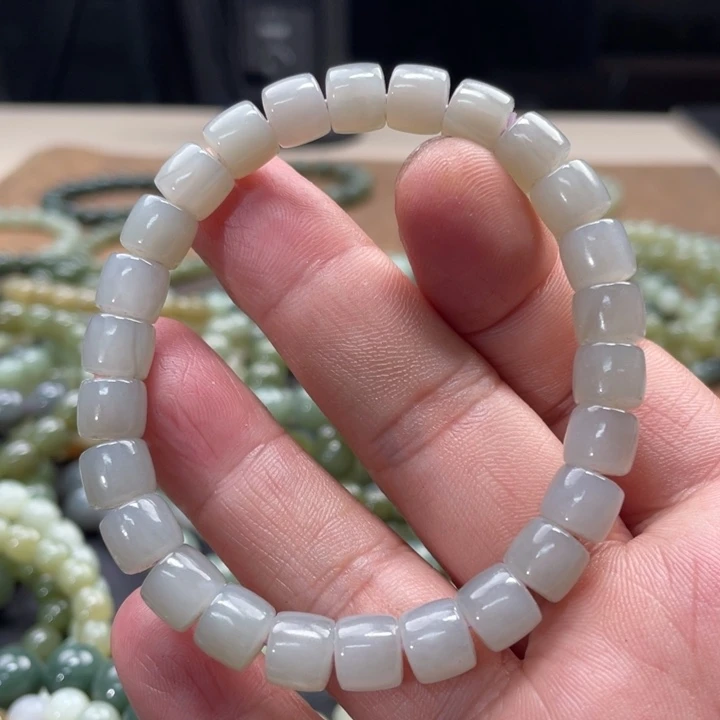 和田玉手链未镶嵌