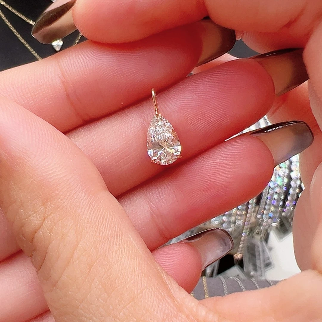 18K金镶嵌套链实验室培育钻石