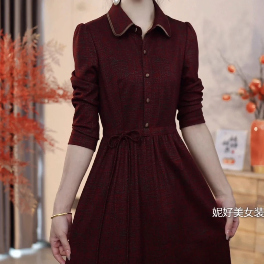 高级玻璃精纺简约时尚百搭连衣裙2025秋季新款中青年妈妈修身裙子