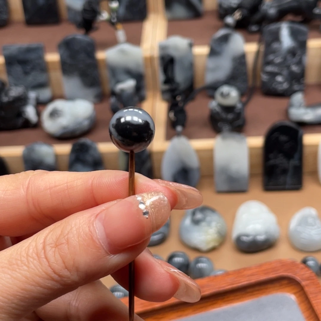 和田玉颈饰未镶嵌素*