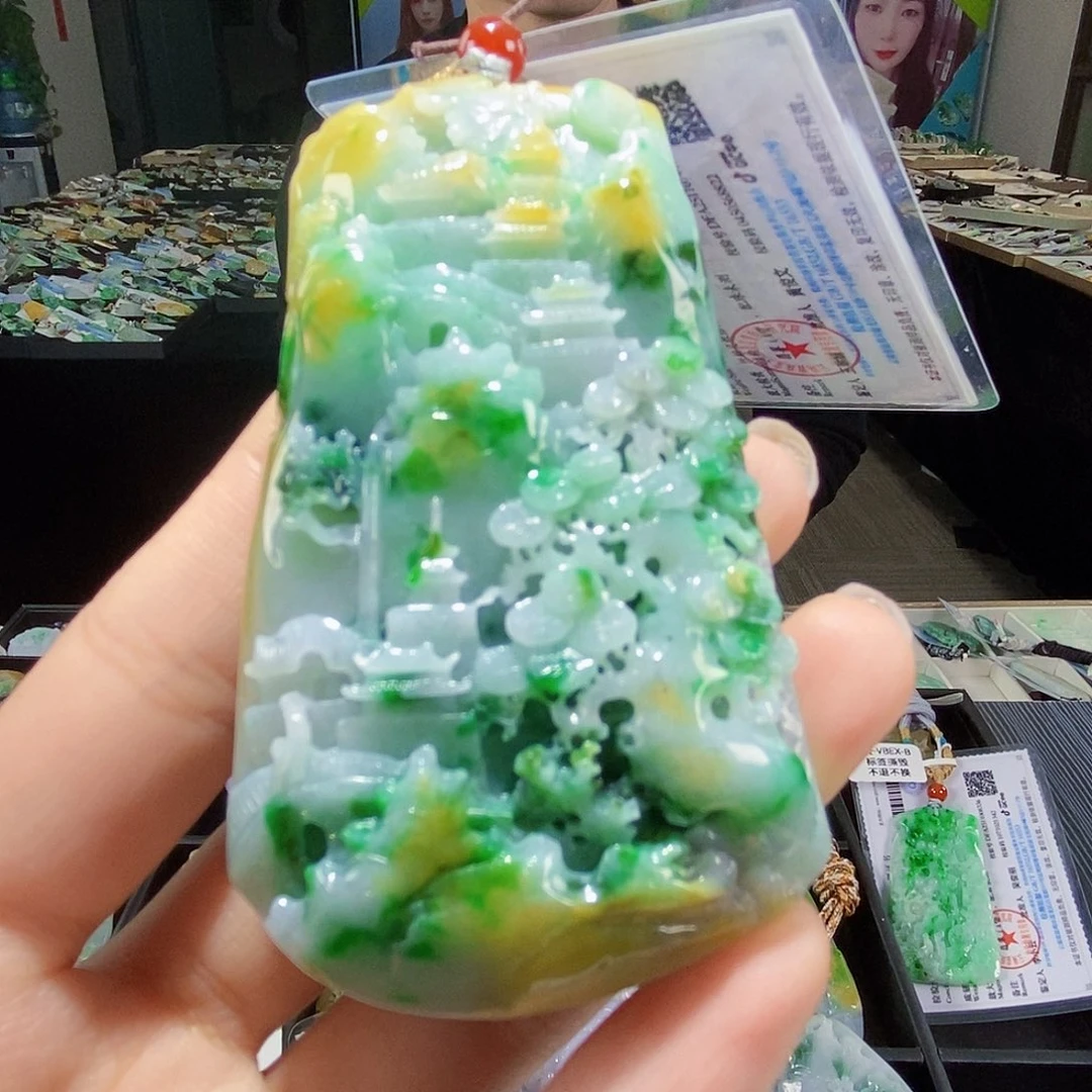 颈饰未镶嵌翡翠翡翠