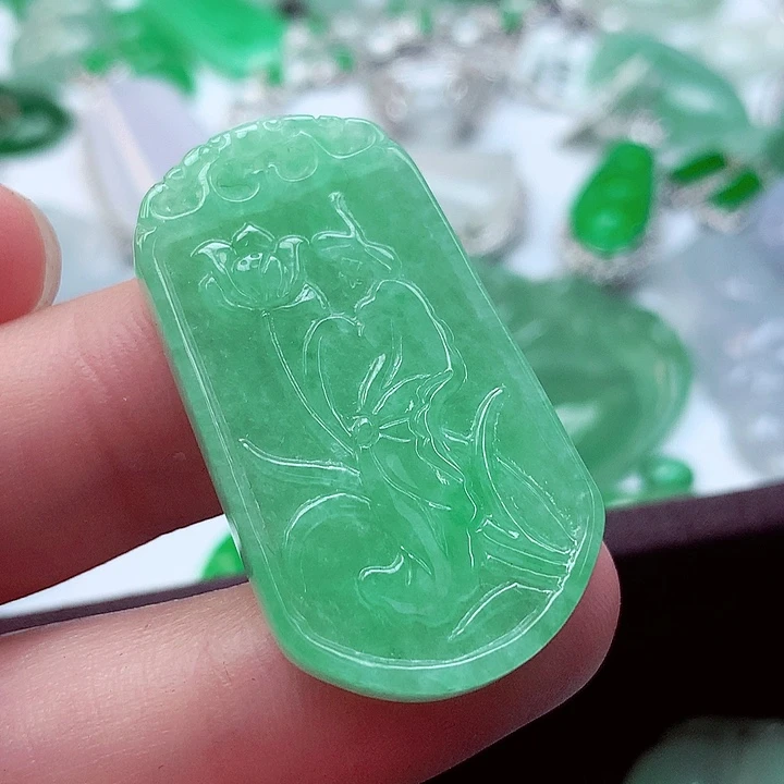 翡翠未镶嵌吊坠(不含链)花开富贵