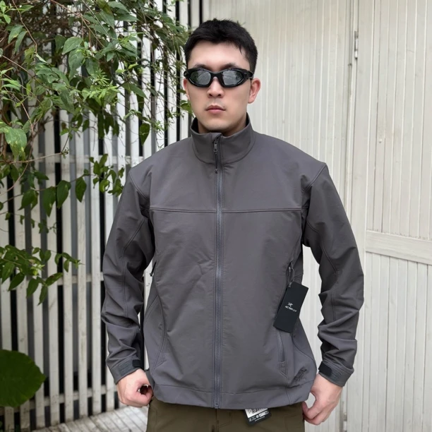 Arcteryx 军鸟 /01006/ 软壳巡逻外套 狼灰色m码