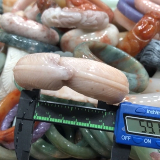 未镶嵌石英质玉珠宝半成品27